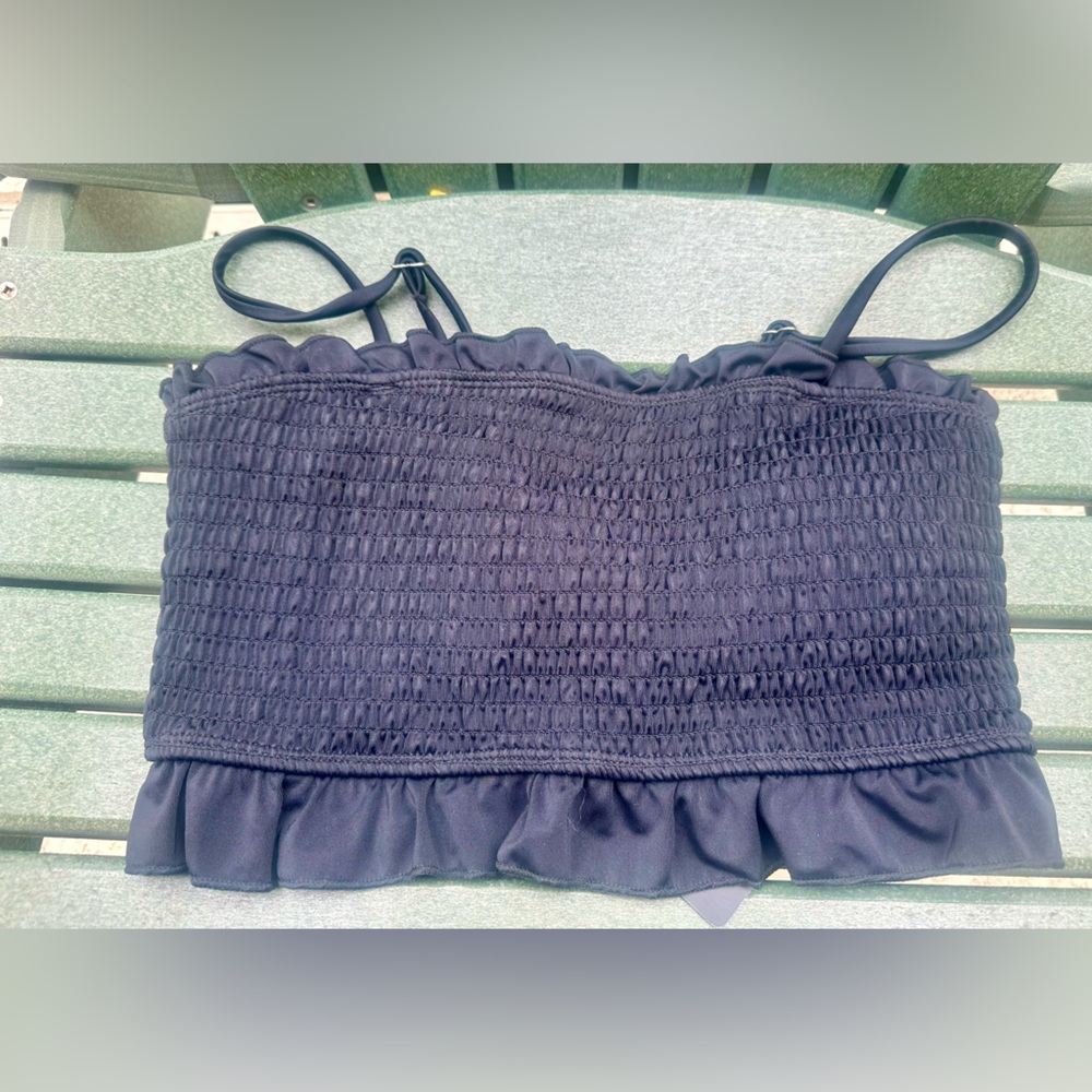 🖤 Temp Me Black Tube Top Swim Top 🖤  
Size: Small | NWT (New With Tags)
